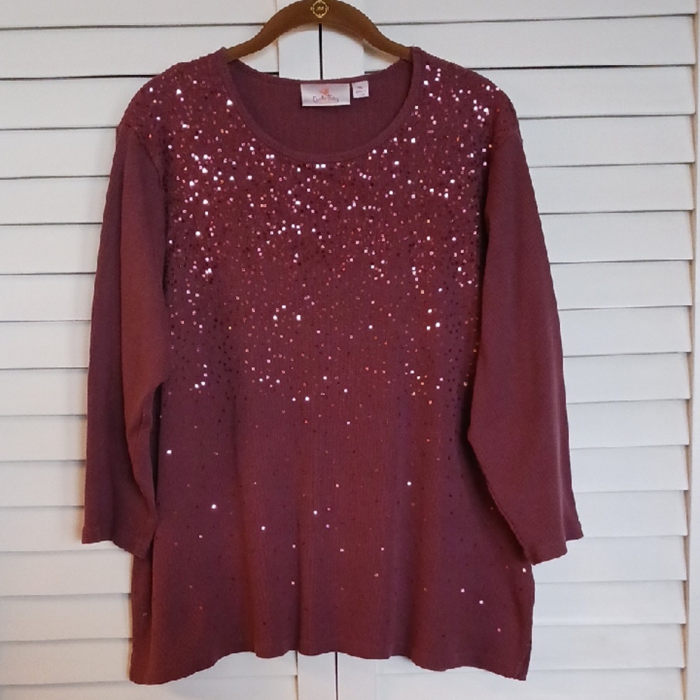 XL Quacker Factory Mauve/ Dusty Rose Sequin Ribbed Shirt with 3/4 Sleeves